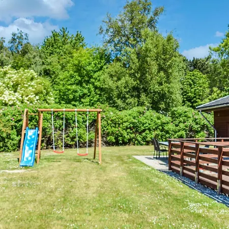 4 Bedroom Awesome In Tranekaer Holiday home Skattebolle
